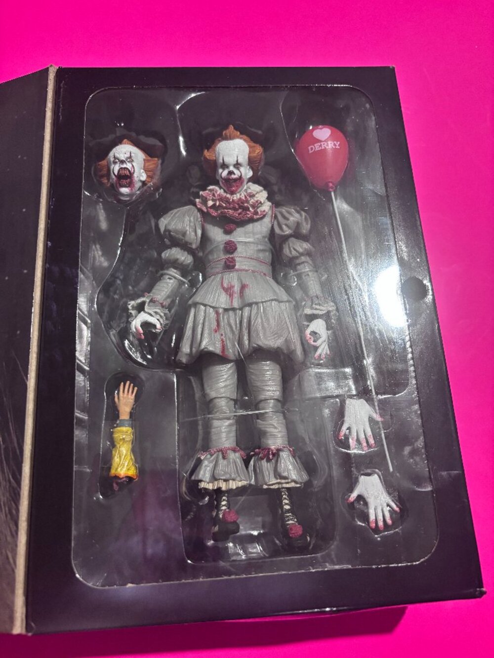 NECA IT Chapter Two Ultimate Pennywise 7" Action Figure 2019 Sealed Inner Box